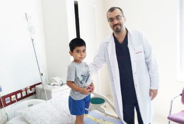 Küçük Efe pil yutunca olanlar oldu - Resim: 3