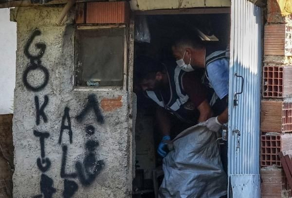 Muğla'dan çalınan otomobil Antalya'da bulundu! Paramparça etmişler - Resim: 1