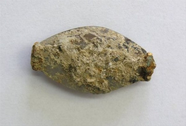 Ufak bir taş dedi ama temizleyince öyle bir şey çıktı ki  - Resim: 1