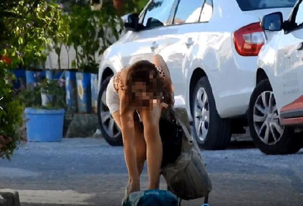 Üstü açık otomobilde dans eden gençler karakolluk oldu! - Resim: 4