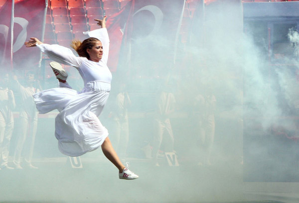 19 Mayıs'tan renkli görüntüler - Resim: 2