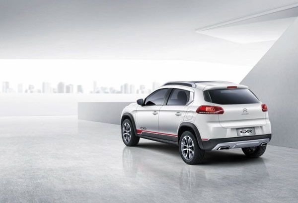 Citroen C-XR Concept fuara damga vurdu! - Resim: 2