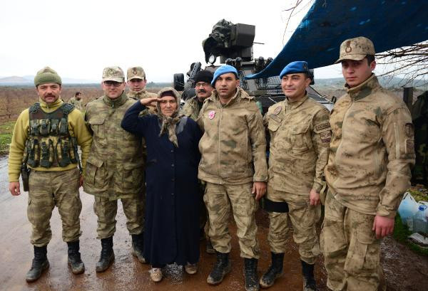 'Yörük Teyze' kınalı kuzularını bekliyor... - Resim: 4