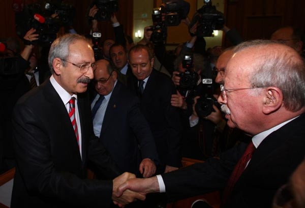 Oktay Ekşi CHP'ye katıldı - Resim: 4