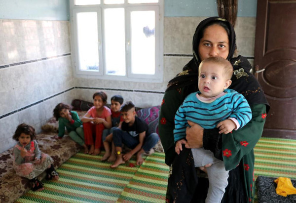 Adana'da 9 çocuğuyla ortada kaldı! Perişan oldu: 2-3 günde bir... - Resim: 0