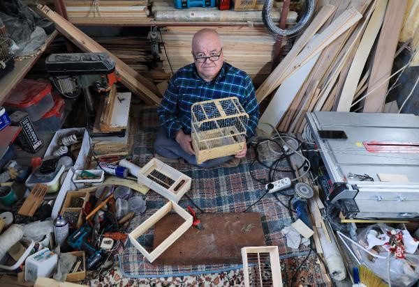 Alacak parası olmayınca bu işe başladı! 12 saatte 1 tane yapıyor - Resim: 0