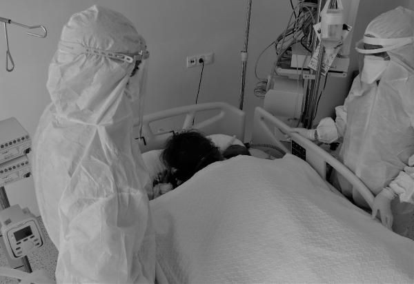 Yoğun bakımda Covid-19'la mücadelenin çarpıcı hikayesi Levent Yamanel anlattı - Resim: 2