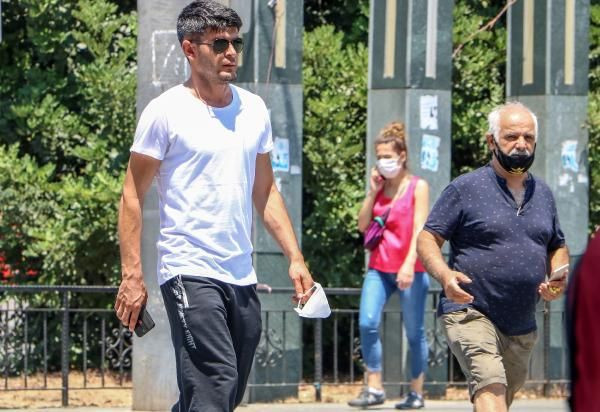 Kimsenin umrunda değil! Antalya'da maskeler kollarda - Resim: 3