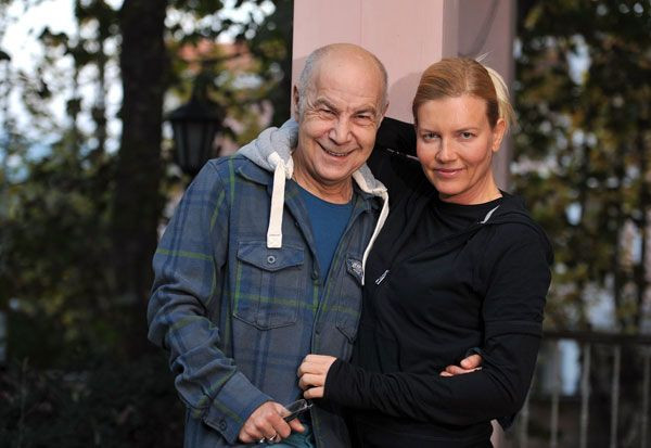 Mazhar Alanson'un 59'luk eşi Biricik Suden gençlere taş çıkardı! Kaslarıyla yıllara meydan okuyor - Resim: 2