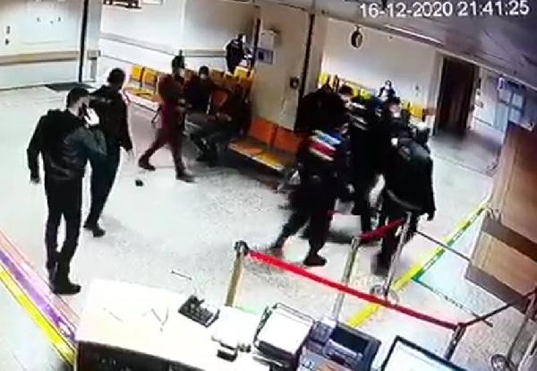 Samsun'da acil servis doktoruna bıçaklı saldırı girişimi! Gözaltına alındı - Resim: 0