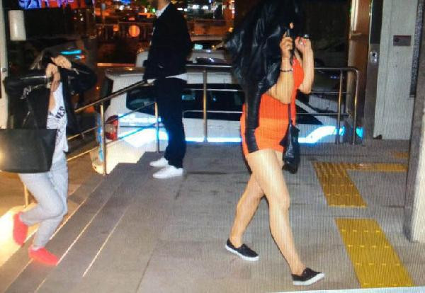 Otellere gece yarısı baskını! Fuhuş yapanlar arasında... - Resim: 1