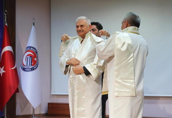 Başbakan Yıldırım'a fahri doktora - Resim: 3