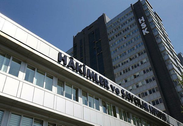 Adıyaman'da hakim eşcinseller sitesine üye oldu! Görüştüğü erkeği 'şantaj yapıyor' diye şikayet etti - Resim: 1