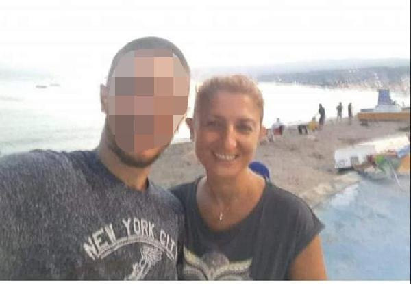 50 kez bıçaklanarak öldürülen kadının katili bakın kim çıktı - Resim: 1