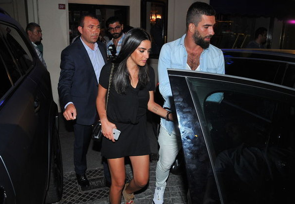 Aslıhan Doğan Turan: Özlem'e sorun, kitabı ne zaman çıkıyormuş? - Resim: 4