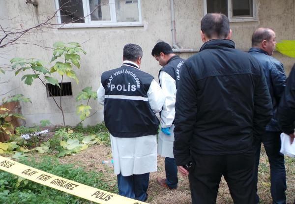 Esrarengiz kokunun ardından vahşet çıktı - Resim: 2