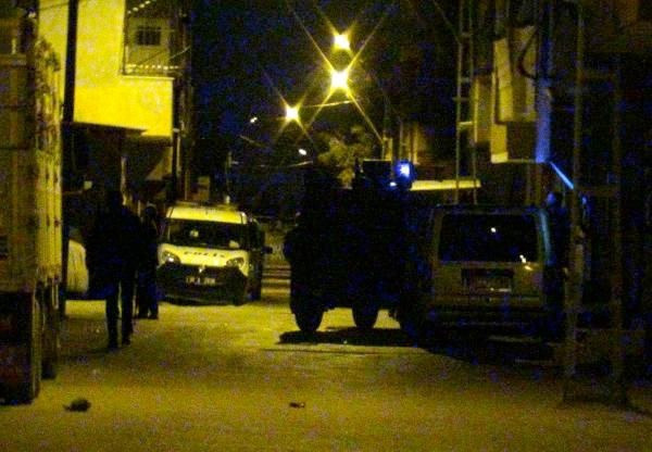 Adana'da 23 adrese PKK baskını - Resim: 4