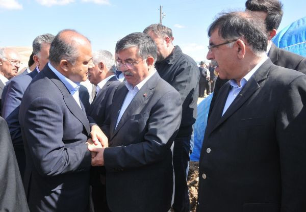 Bakan Yılmaz'ı ağlatan acı - Resim: 4