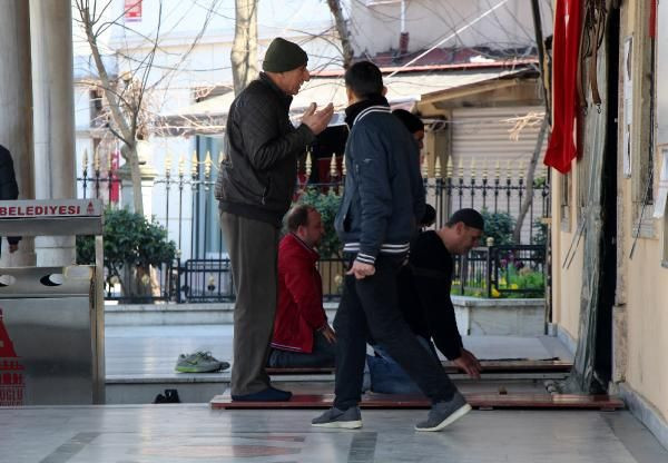 Camiler kapalı kaldı Koronavirüs anonsu yapıldı - Resim: 4