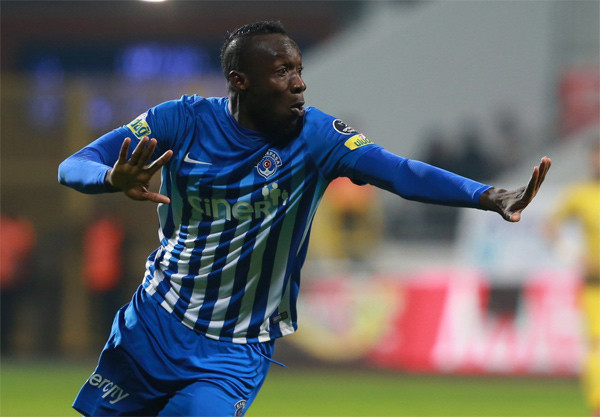 Diagne Galatasaray'da! Bonservis parası dudak uçuklattı - Resim: 1