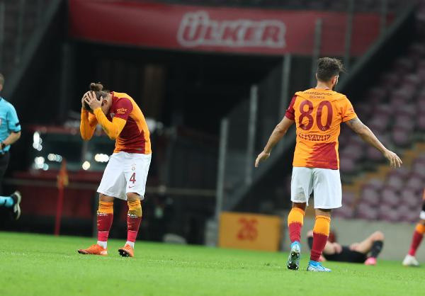 Fatih Terim her puan kaybında bahane aradı topa tutuldu: Utanç duydum - Resim: 2