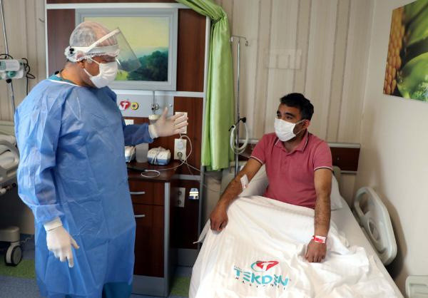 Kayseri'de 2. kez covid-19 yakalandı! Mutasyonlu virüsün farkını anlattı: Sırtımda... - Resim: 0