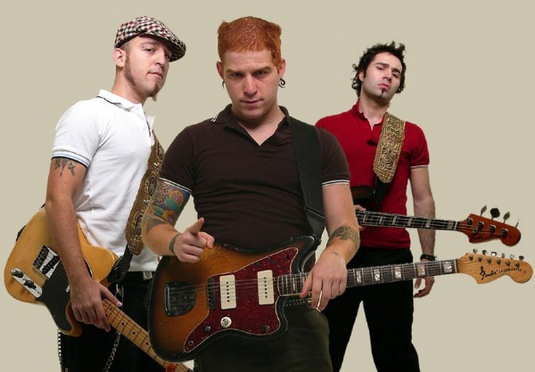 Athena Gökhan ve Hakan kiminle evli işte ailesi... - Resim: 2