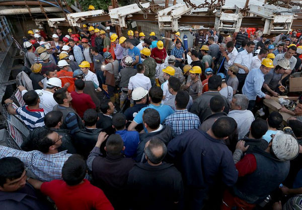 Türkiye'nin yüreği dağlandı! - Resim: 2