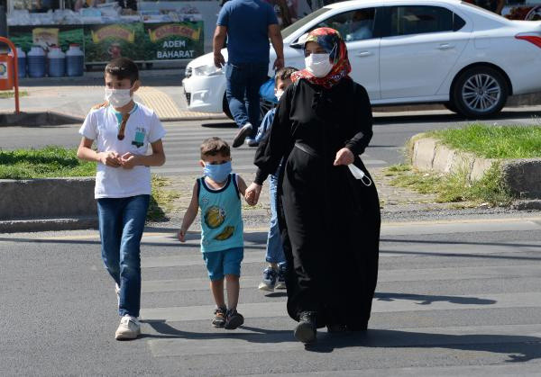 İlk kez ortaya çıktı! Koronavirüse yakalananların yüzde 72'sinde görülüyor - Resim: 0