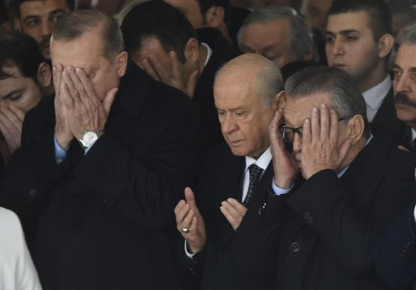 Yavuz Yılmaz'ın cenazesinde imamdan dikkat çeken şiir! - Resim: 2