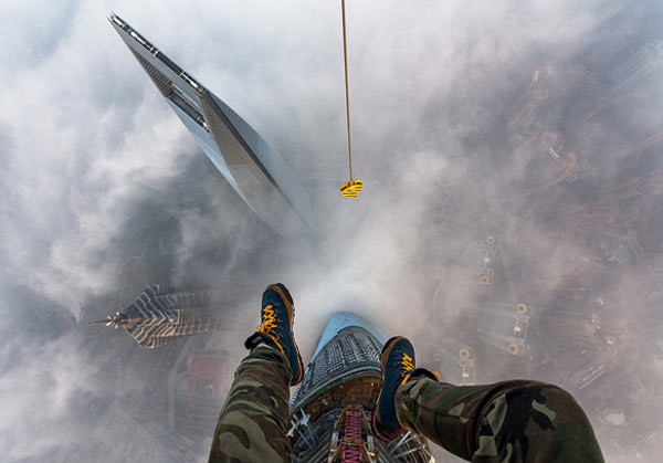 Çılgın Ruslar bakın nereye tırmandı! - Resim: 4