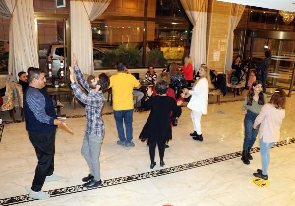 'Muhteşem Cuma' için gelen İranlı turistler, gece kurtlarını böyle döktü - Resim: 1