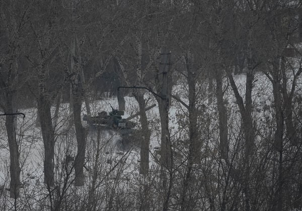 Mermiler tek tek yükleniyor! Yeni bir savaş daha mı? - Resim: 2