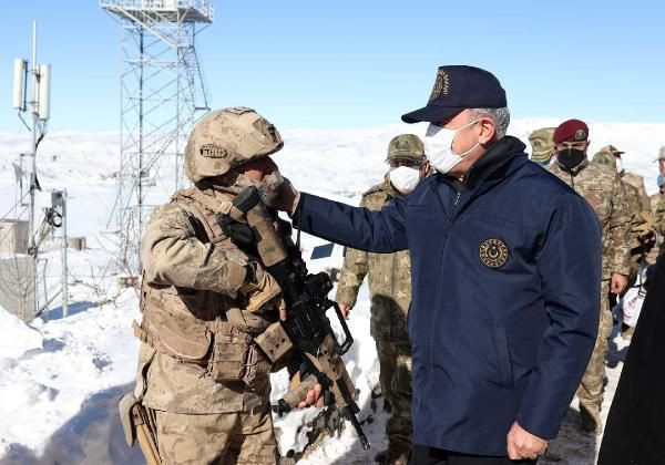 Bakan Hulusi Akar TSK komuta kademesiyle “sıfır noktasında” - Resim: 3