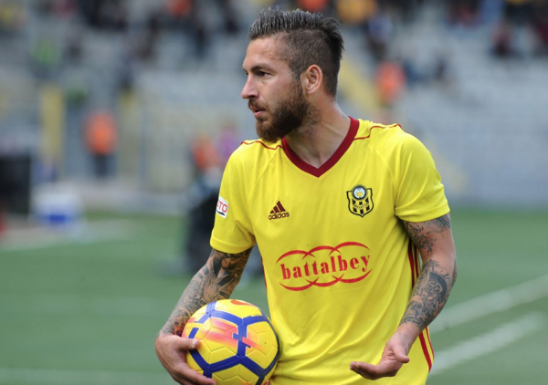 Sürpriz transfer! Adem Büyük Galatasaray'da - Resim: 0