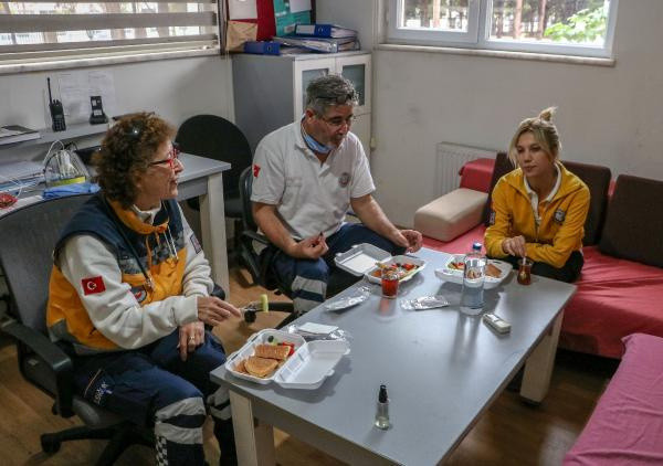 Antalya'da 20 yıllık doktordan acı haber geldi! Röportajda söyledikleri yürek burktu - Resim: 0