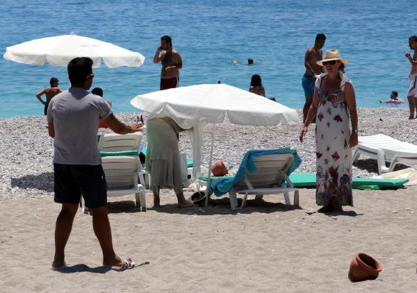 Fethiye'de plaj tahliyesi kriz yaratti - Resim: 4