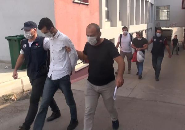 Şehirleri kana bulayacaklardı! Bombacı hainler Adana'da tutuklandı - Resim: 0