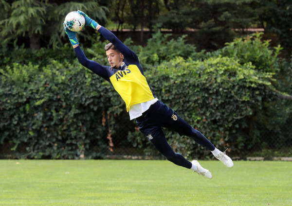 Fenerbahçe Başakşehir deplasmanına hazırlıklarını sürdürüyor - Resim: 1