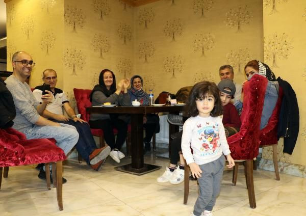 İranlı turistler Van tatilinde fena döktürdü - Resim: 2