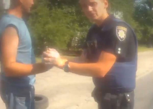 Arkadaşının eline ol bombasını verip pimini çekti sonra da bırakıp kaçtı - Resim: 3