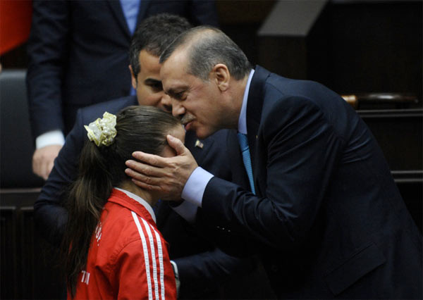 Erdoğan gazete manşetleriyle vurdu - Resim: 3