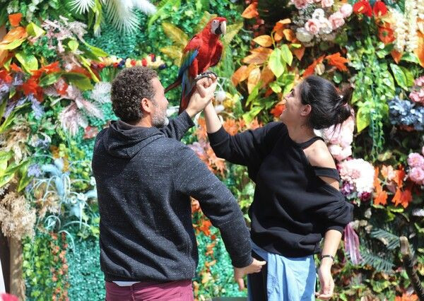 Turistler akın etti adım atacak yer kalmadı! İstanbul'un yanı başında gören telefona sarıldı - Resim: 4