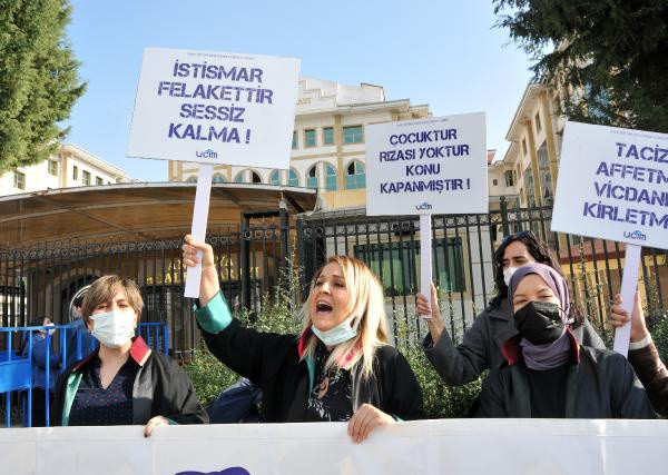 Antalya'da 26 öğrenciyi istismar etti tarihi ceza aldı! Rahat tavırları pes dedirtti - Resim: 0