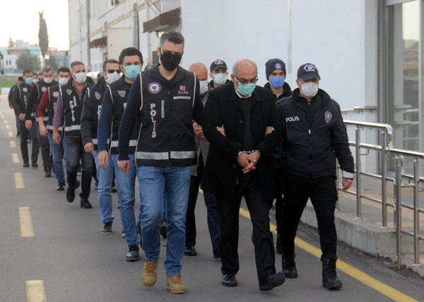 Adana'da insanları ağlarına düşürüp kabusu yaşattılar! Kazançları şok etti - Resim: 1