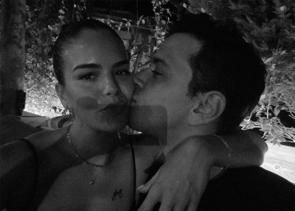 Aşk 101 dizisinin yıldızı Selahattin Paşalı baba oldu! Lara Paşalı ilk paylaşımı yaptı - Resim: 3