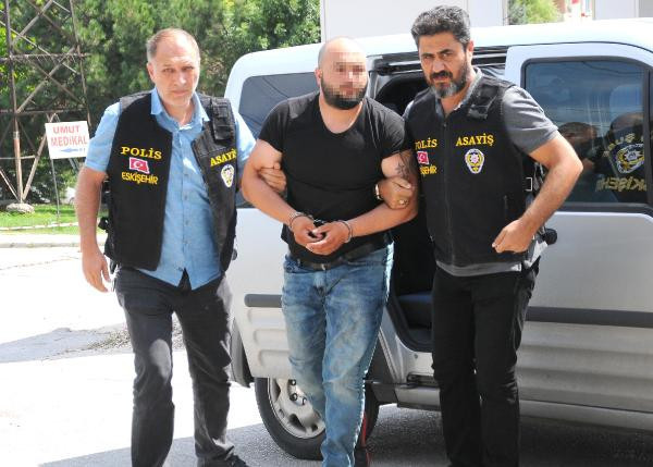 Trafik kazası yasak aşkı ortaya çıkardı sonrası korkunç! - Resim: 1