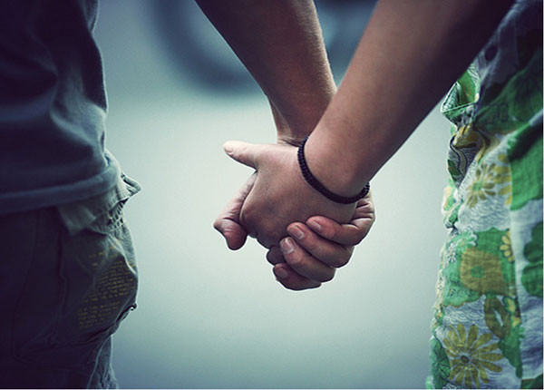 Erkek kadının neresine bakar? Bakire eş mi ister? - Resim: 1