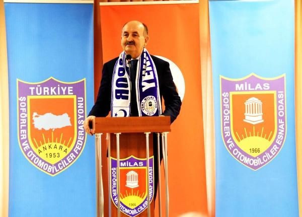 Bakanın selfie kazası! Korumalar son anda... - Resim: 2