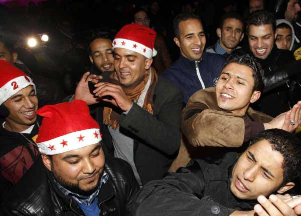 Yeni yıl coşkusu başladı - Resim: 4